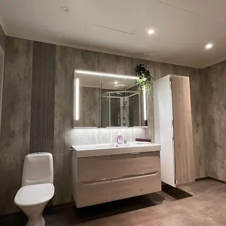Apartment Sentrumsnaer Bolig *